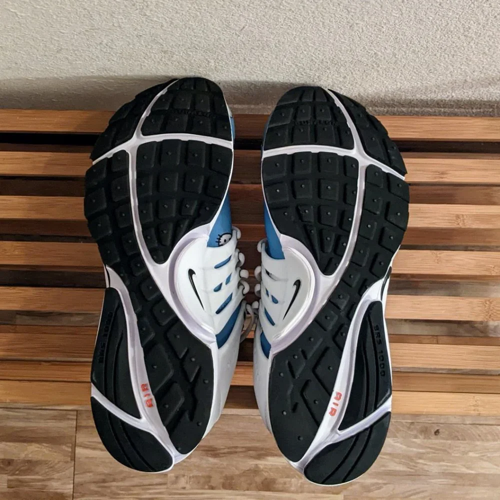 NEW!! Nike Air Presto x Hello Kitty Men's Shoes Size:12 - Picture 4 of 9